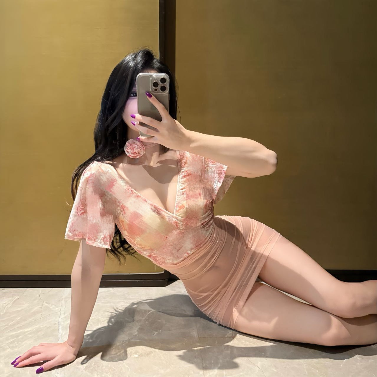 Image of Ji Feiman sexy lingerie sexy see-through deep V floral rose gauze high waist hip skirt uniform set qqny
